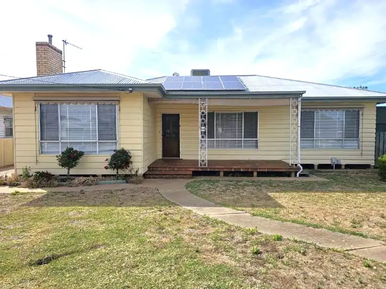 34 Campbell Street, Donald VIC 3480