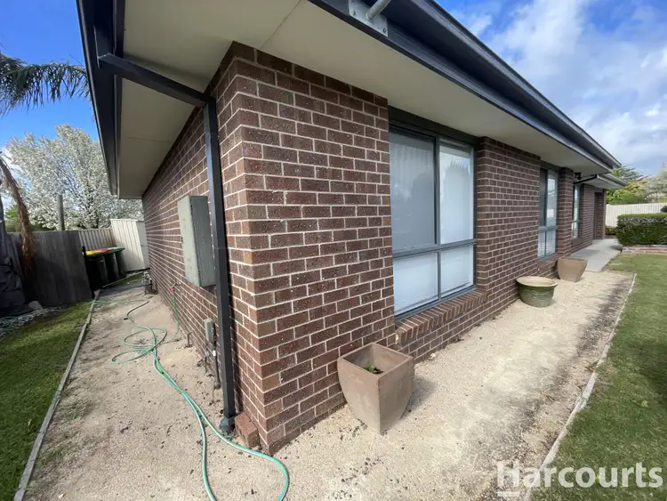 1 Tena Avenue, Horsham VIC 3400