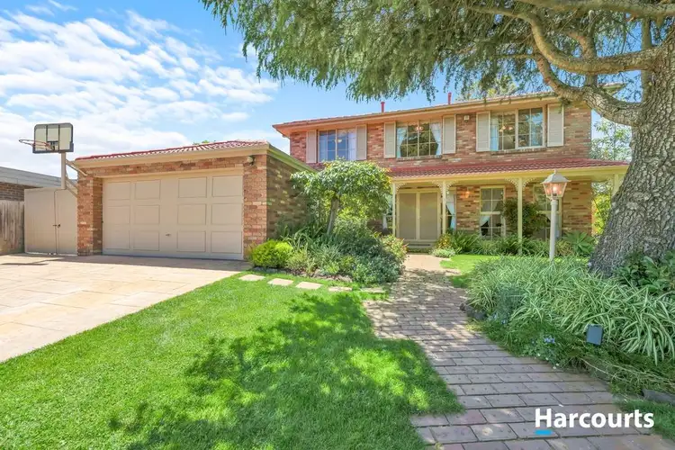 11 Silverene Court, Vermont South VIC 3133