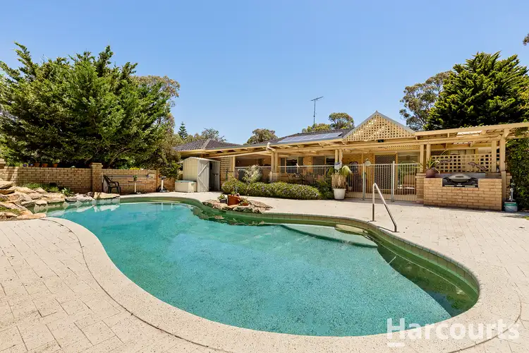 3 Laidley Way, Greenfields WA 6210