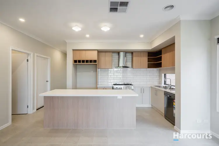 43 Rulingia Road, Donnybrook VIC 3064