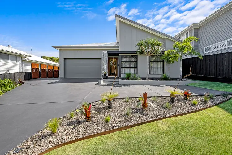 28 Raywood Circuit, Catherine Hill Bay NSW 2281