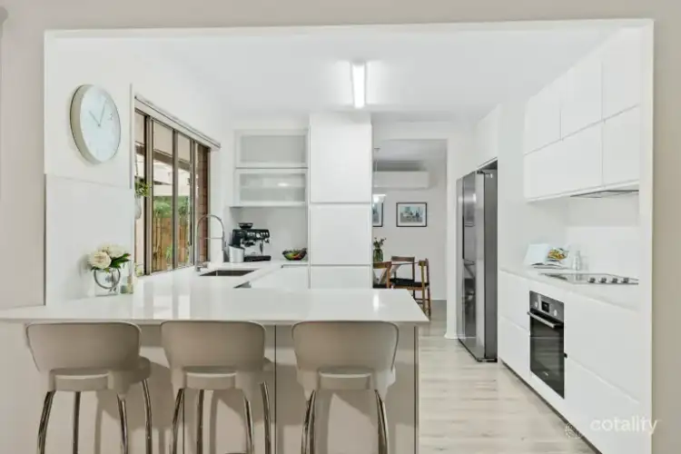 Fifth view of Homely house listing, 32 Semillon Street, Thornlands QLD 4164