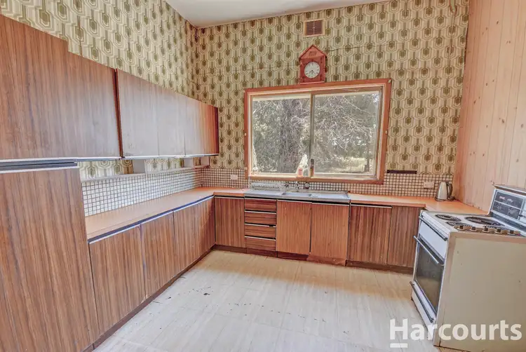 Fifth view of Homely house listing, 90 Eltze Drive, Quantong VIC 3401