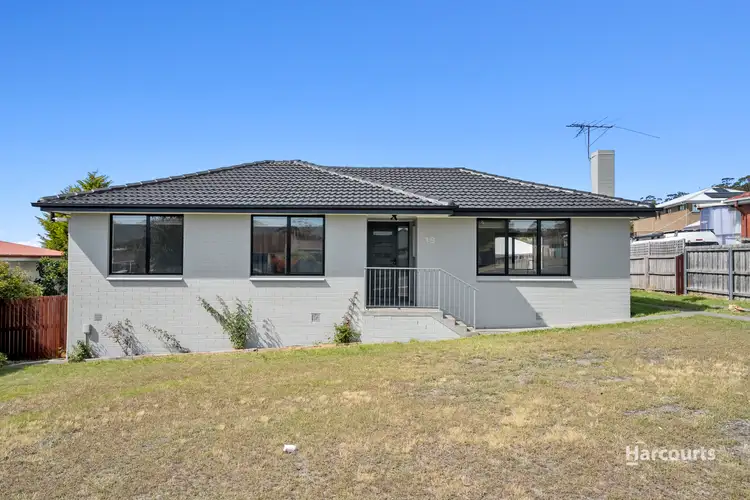18 Duntroon Drive, Rokeby TAS 7019