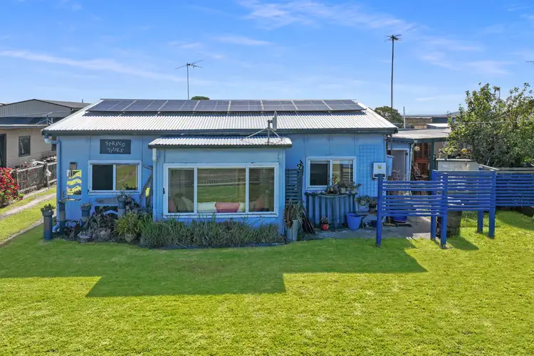 21 Mcloughlins Road, Mcloughlins Beach VIC 3874