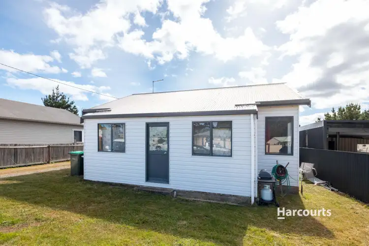 27 Hillcrest Road, Devonport TAS 7310
