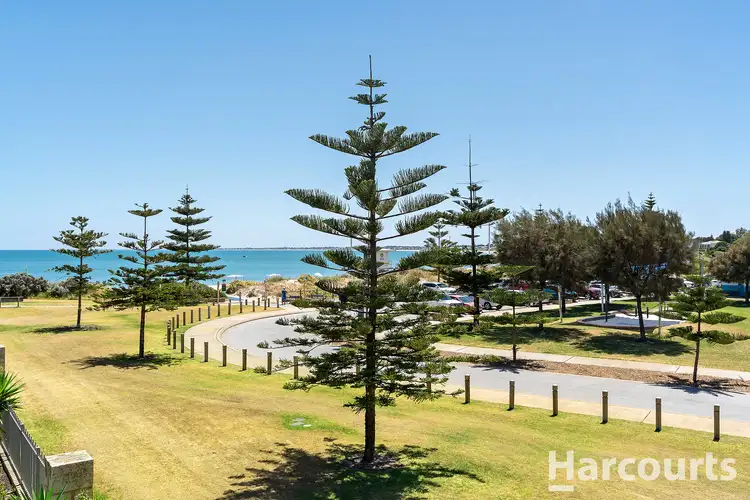 Sixth view of Homely apartment listing, 3/16 Dolphin Drive, Mandurah WA 6210