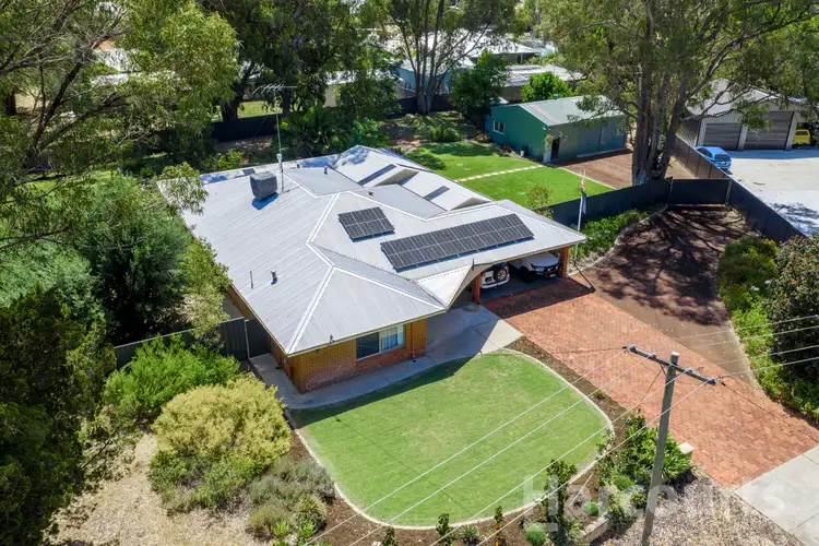 2 Kingscote Place, Greenfields WA 6210