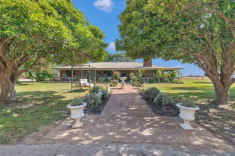 100 Matthews Road, Torrumbarry VIC 3562