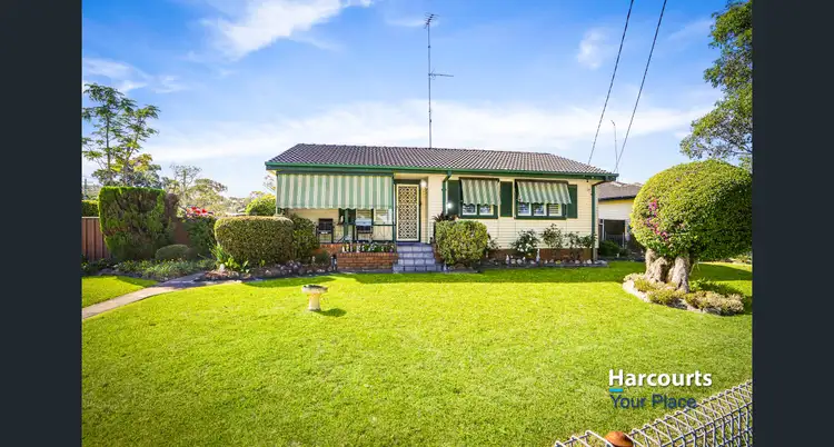 17 Moresby Crescent, Whalan NSW 2770