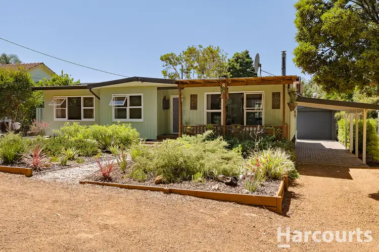 8 Poplar Street, Dwellingup WA 6213
