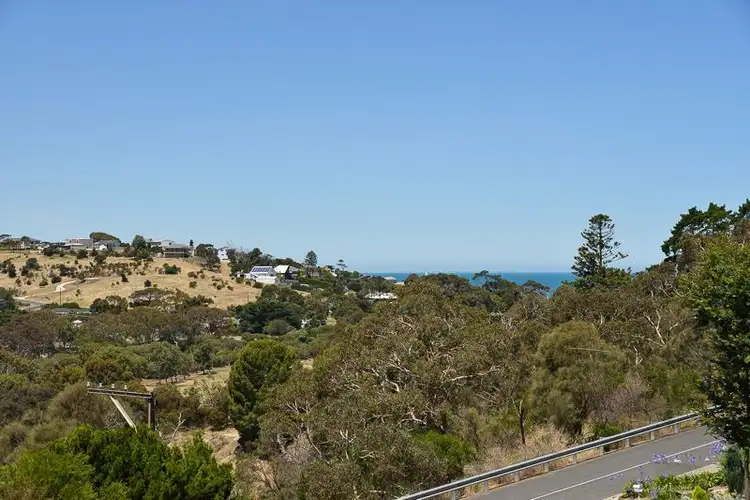 37 Gum Avenue, Victor Harbor SA 5211