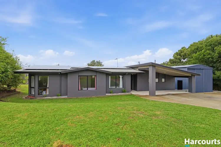 13 Silverback Place