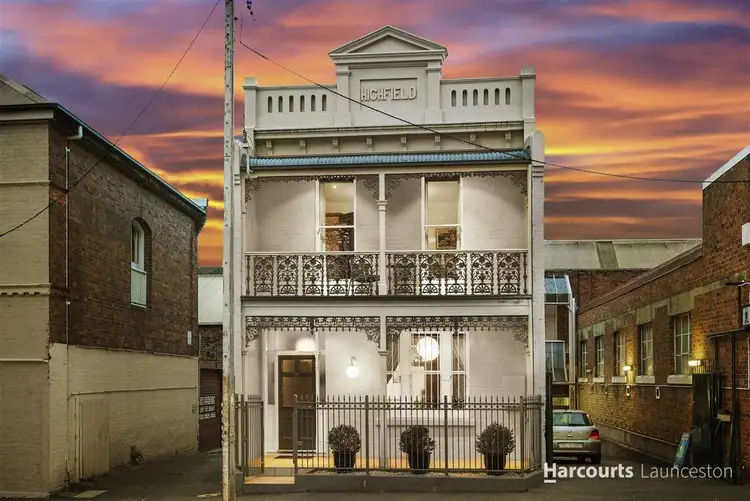 68 Elizabeth Street
