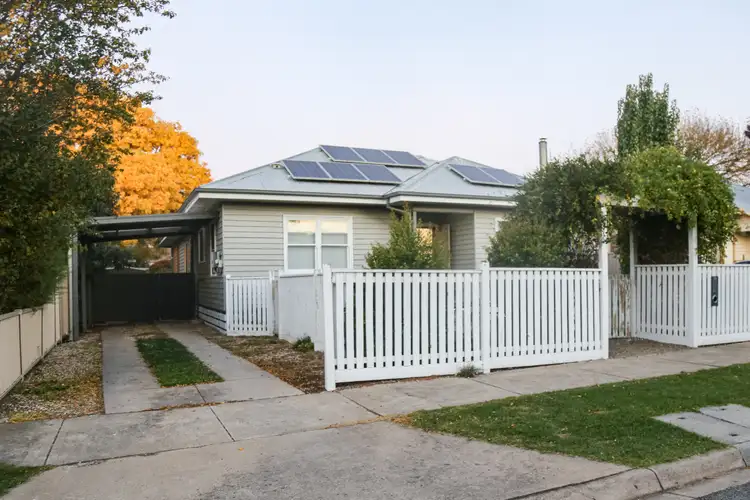 10 Finlason Street