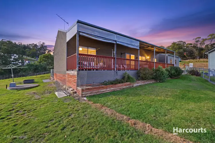 11 Jennings Crescent