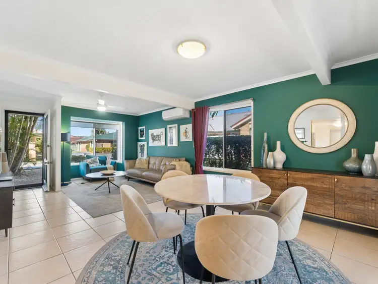 24 Gleneagles Avenue