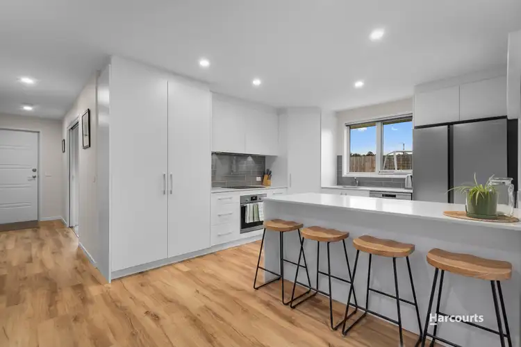 3 Dorgan Court