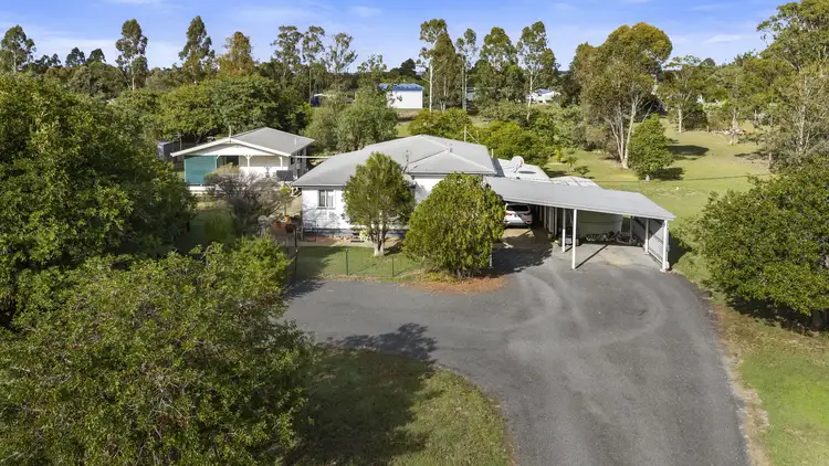 32 Seymours Road
