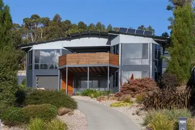 34 Copley Road, Lenah Valley TAS