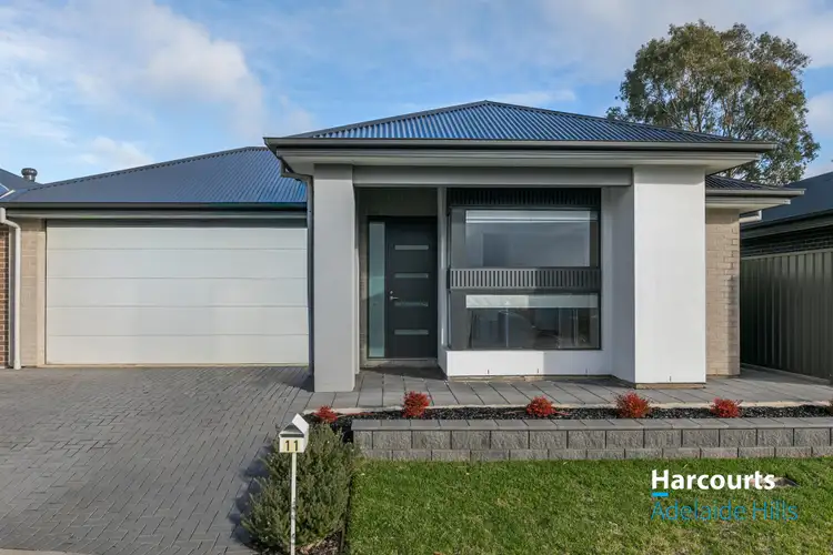 11 Highfield Street