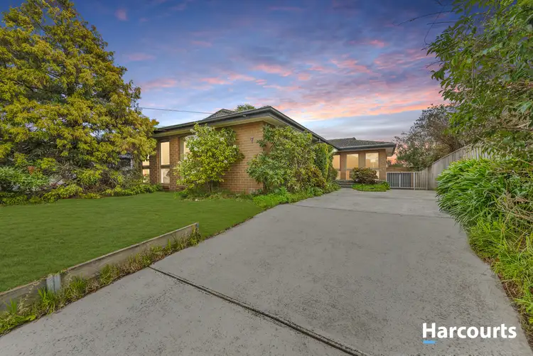 7 Paranda Court