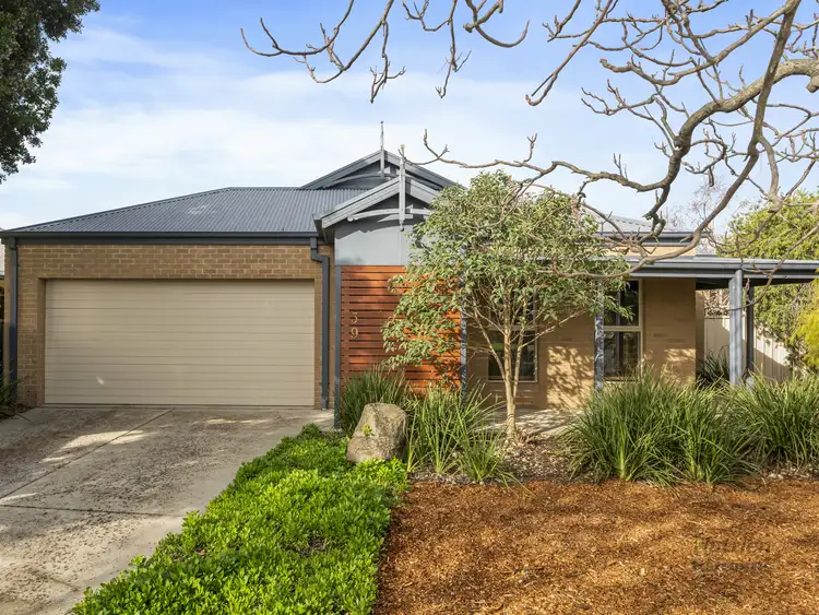 39 Weir Street