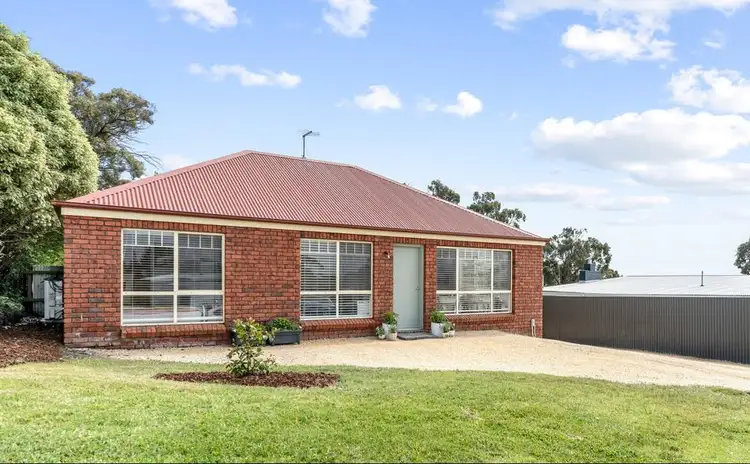 4 Alexander St