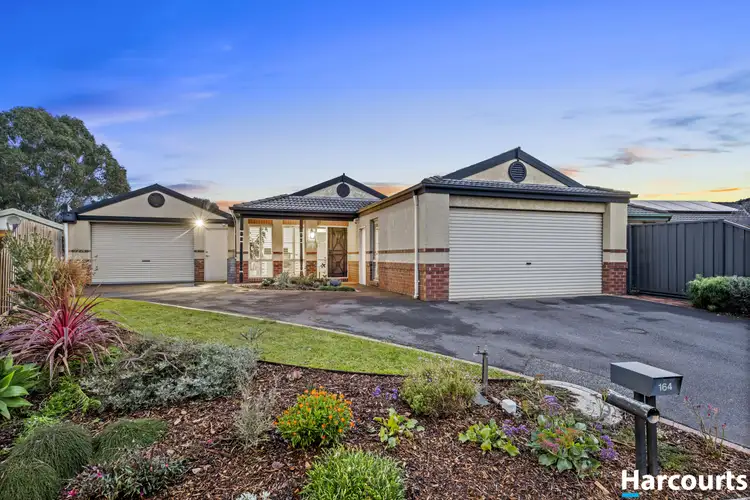 164 Waradgery Drive