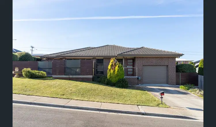 1 Robka Court