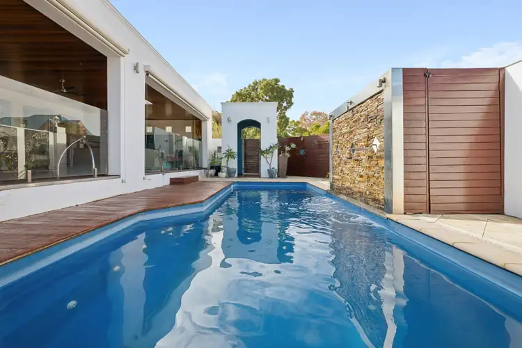 34A Mitchell Street
