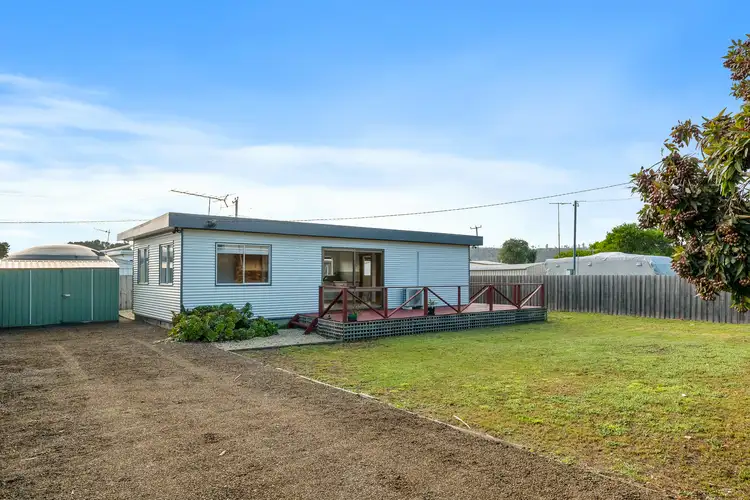 18 Grebe Street