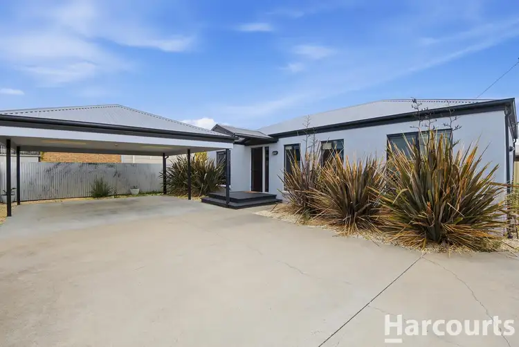 10 Drummond Street