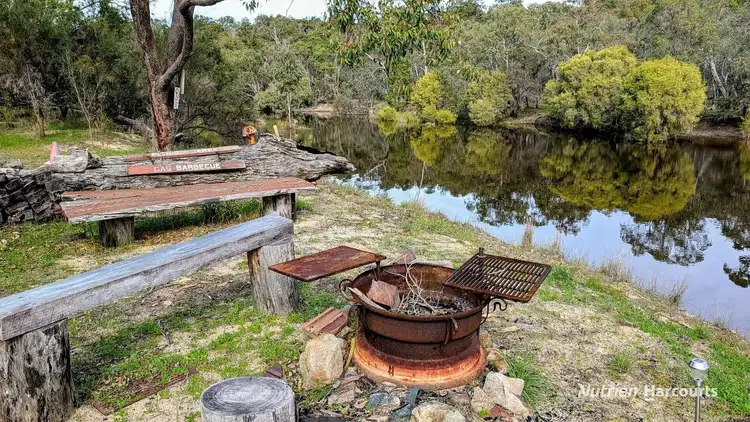 222 Nabaroo Road, Cowalla, Gingin WA 6503