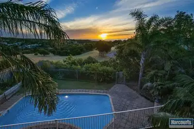 6 Lucretia Way, Hallett Cove SA
