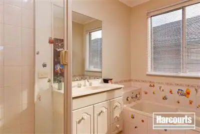 Sixth view of Homely house listing, 5 Artists Crescent, Narre Warren South VIC