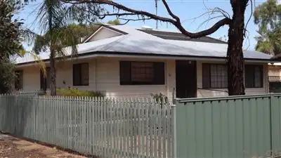 3 Bath Street, Kellerberrin WA