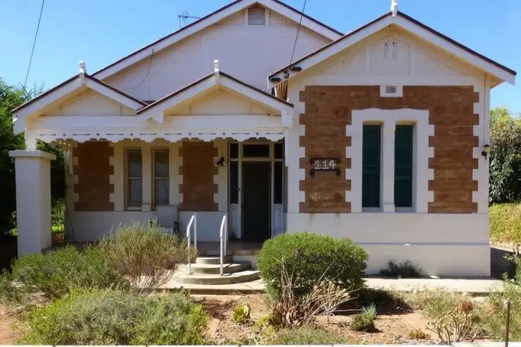 114 Queen Street, Peterborough SA 5422