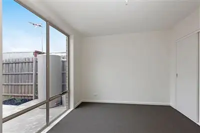 Sixth view of Homely unit listing, 3/5 Travers Street, Thomastown VIC