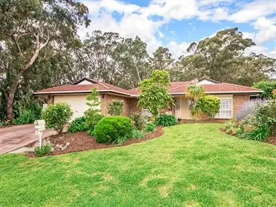 35 Horseshoe Drive, Woodcroft SA 5162