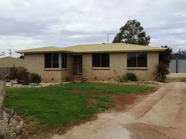 3 Willow Court