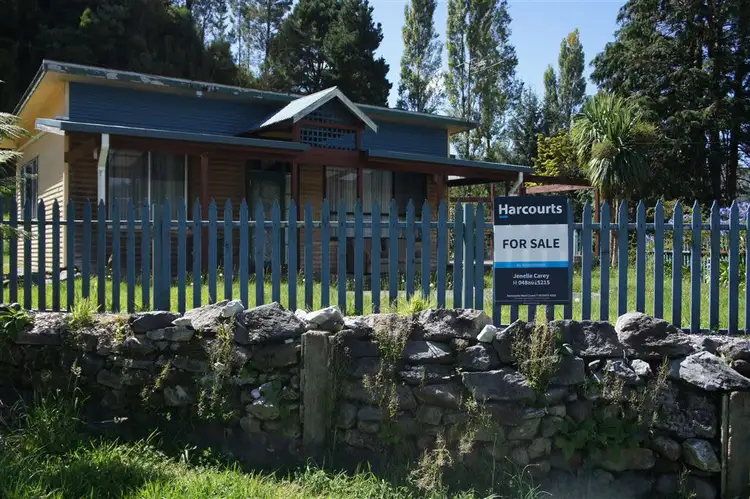 4 Taylour Street, Queenstown TAS 7467