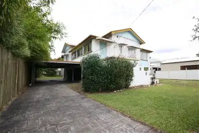Second view of Homely house listing, 112 Park Road, Wooloowin QLD
