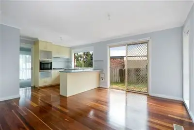 Third view of Homely house listing, 5 Little Court, Frankston VIC 3199