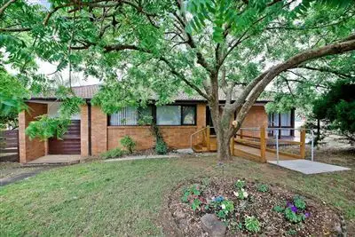 1 Wegg Place, Ambarvale NSW 2560