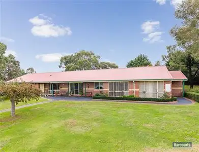 8A Greenland Drive, Drouin VIC