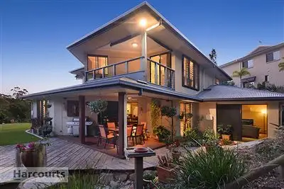 33 Quandong Crescent, Arana Hills QLD 4054