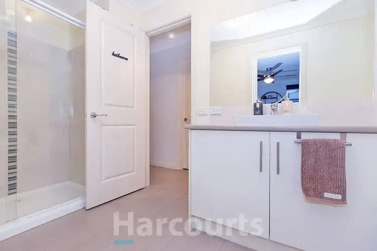 Sixth view of Homely unit listing, 5/101 Ebony Drive, Pakenham VIC 3810
