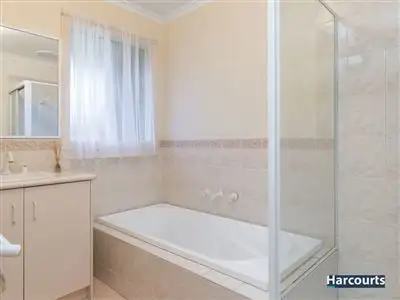 Sixth view of Homely house listing, 2/104 Dandelion Drive, Rowville VIC 3178
